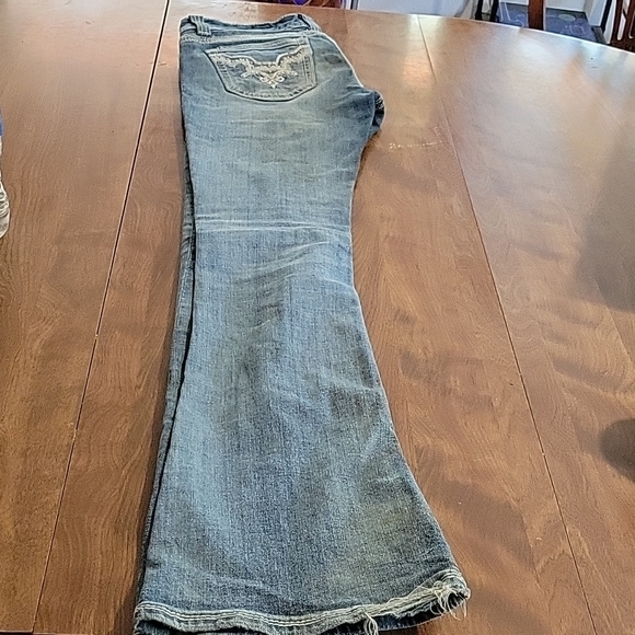 Audio 5 Bootcut Jeans - Picture 3 of 5